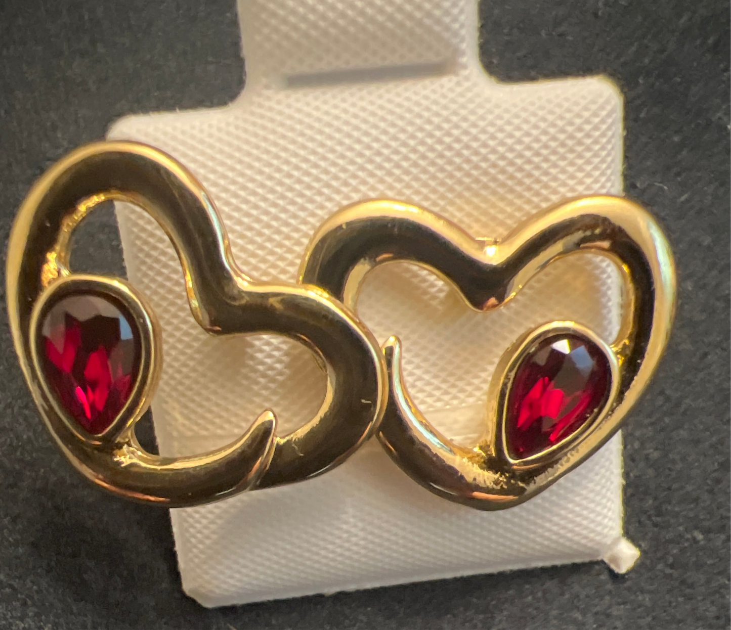 Aretes