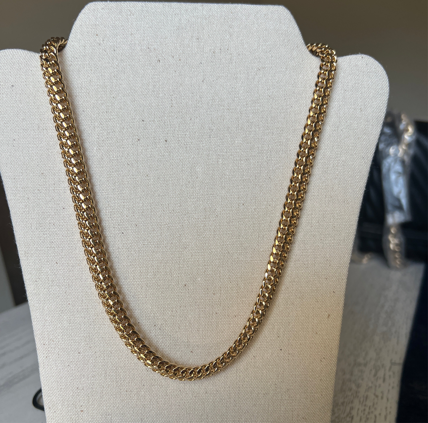 Collar