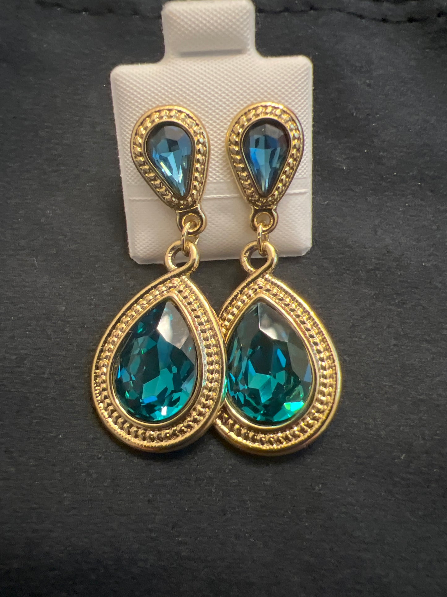 Aretes